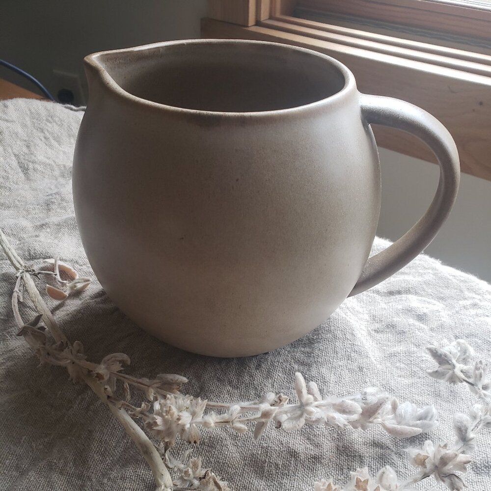 Crown & Ivy Home Stoneware Pitcher Indigo Desert - Sand Matte NWT - Picture 2 of 8